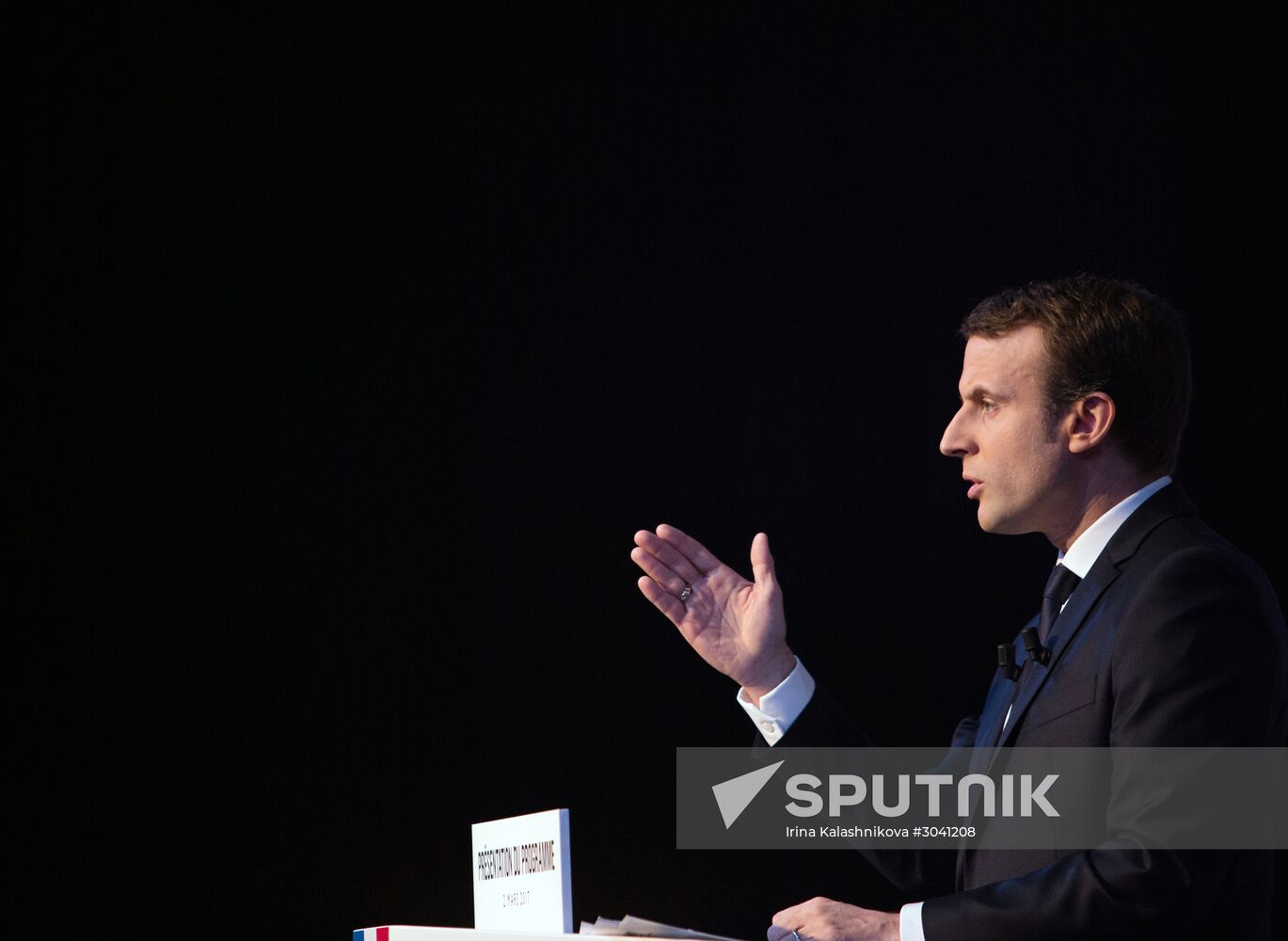 French presidential candidate Emmanuel Macron presents his program