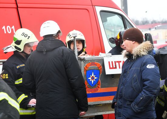 Vehicle tunnel under construction collapses on Kaluzhskoye Motorway