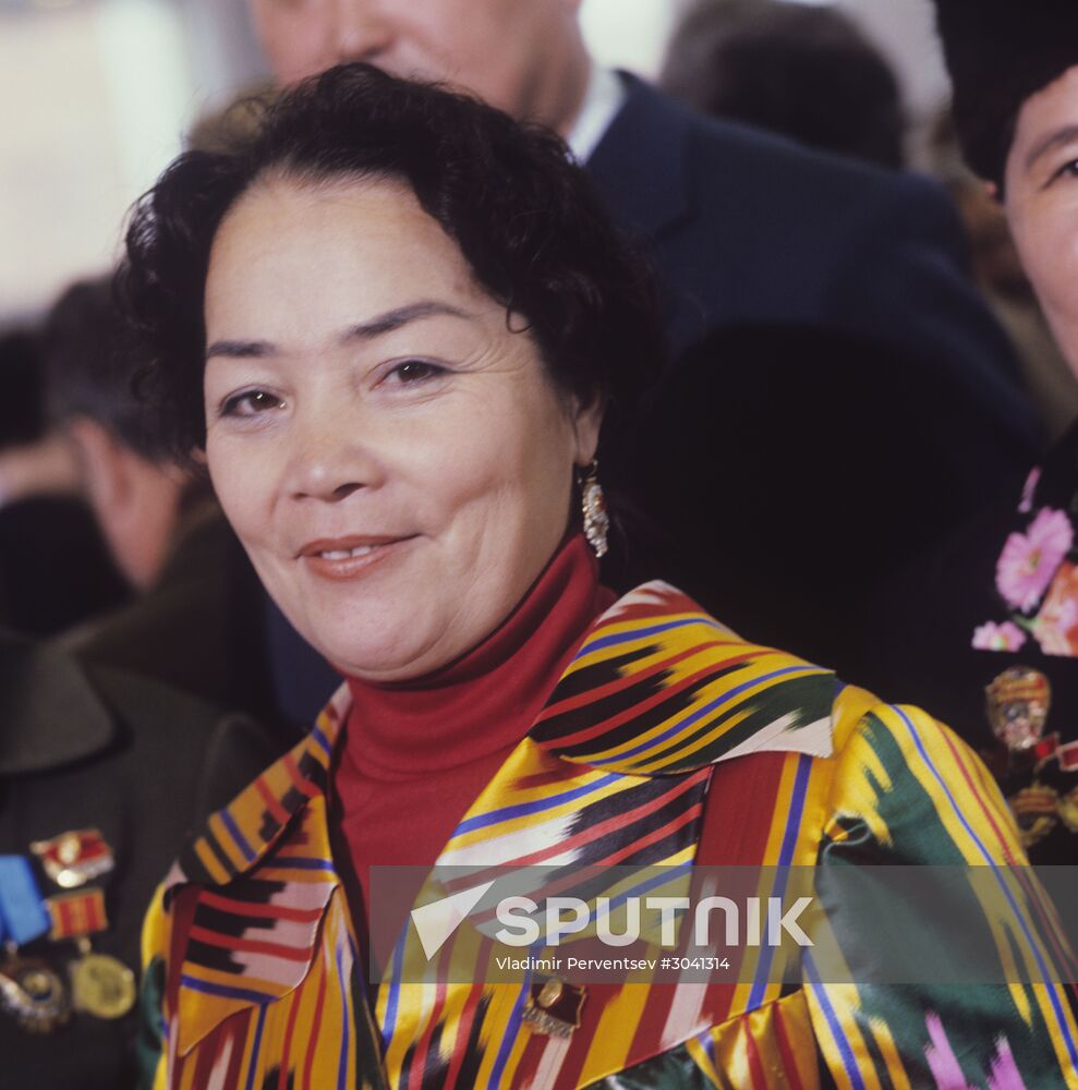 CPSU 26th Congress delegate S.Lukmanova