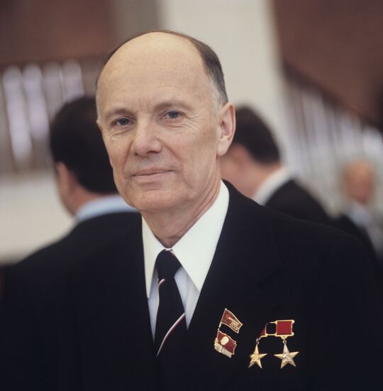 Academician B.Paton