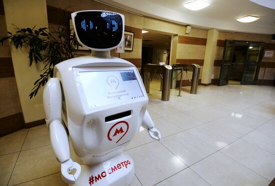 Assistant robot Metrosha to operate in Moscow Metro