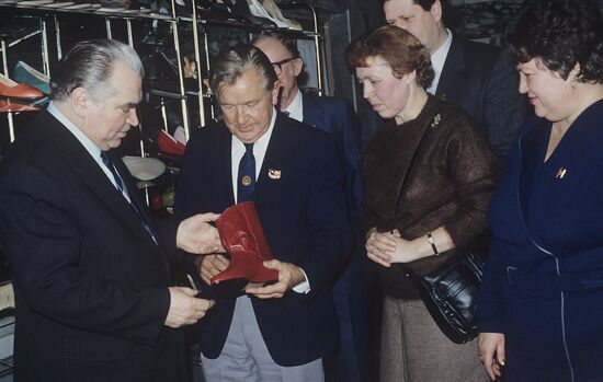 Foreign guests of 27th CPSU congress