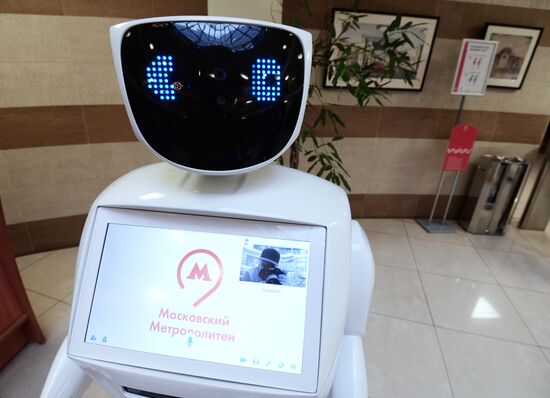 Assistant robot Metrosha to operate in Moscow Metro