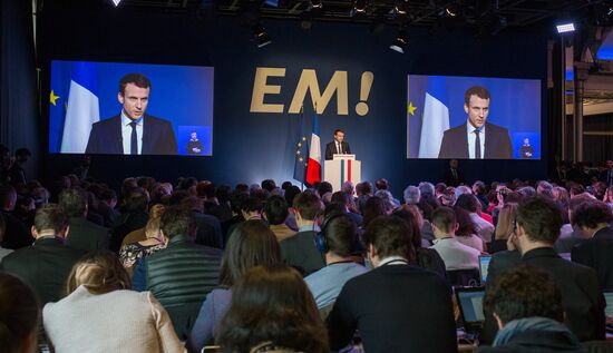 French presidential candidate Emmanuel Macron presents his program