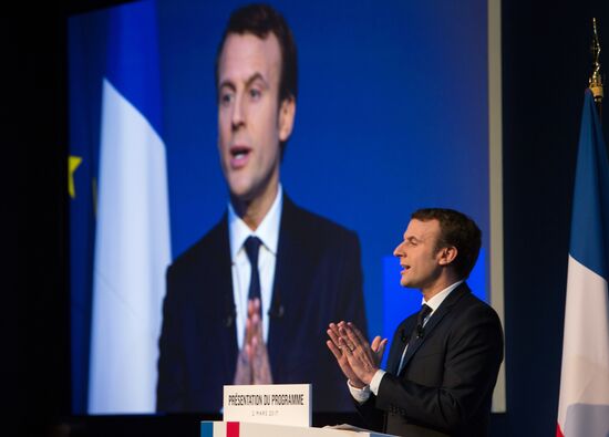 French presidential candidate Emmanuel Macron presents his program
