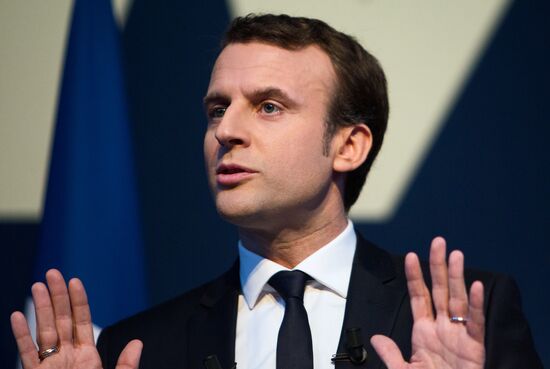 French presidential candidate Emmanuel Macron presents his program