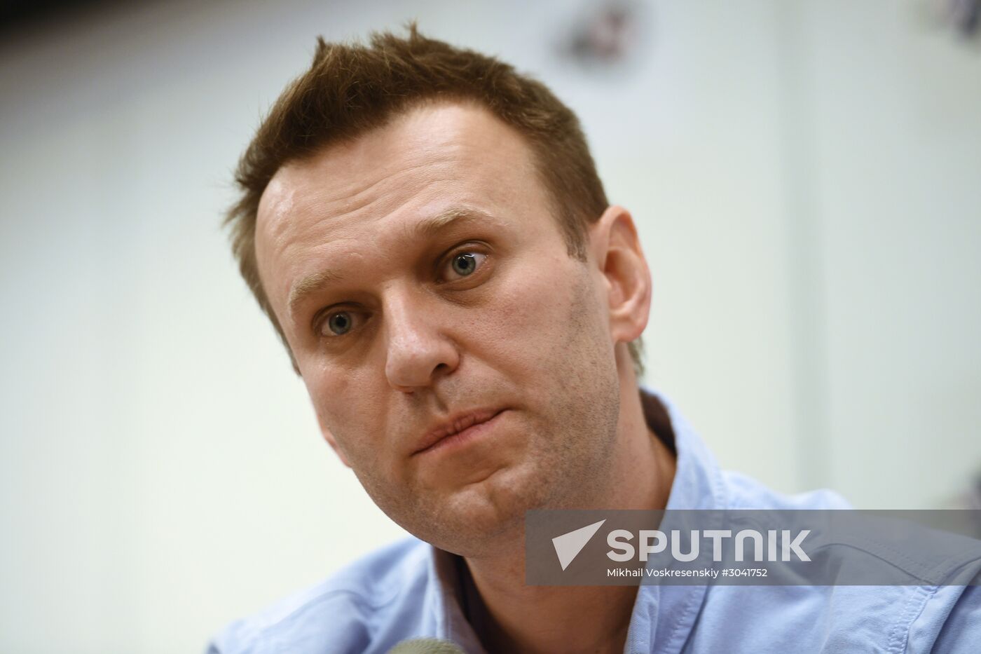 Alexei Navalny speaks live on Ekho Moskvy radio