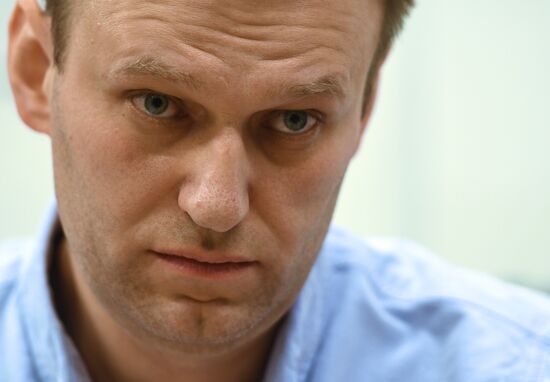 Alexei Navalny speaks live on Ekho Moskvy radio