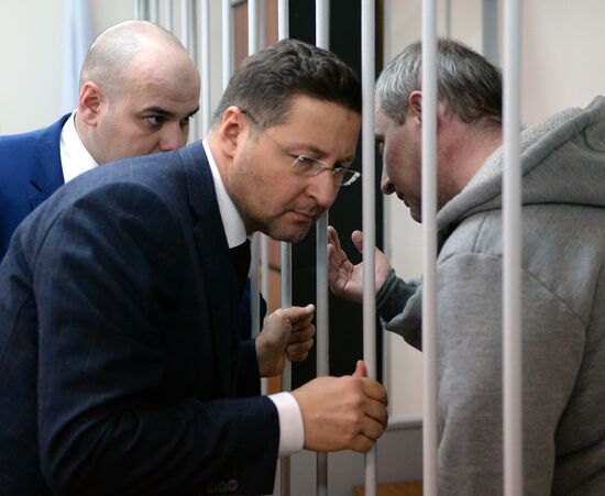 Court considers investigators' petition to extend Anikeyev's arrest warrant