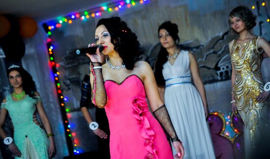 Miss Spring 2017 beauty pageant for convicts in Primorye Territory