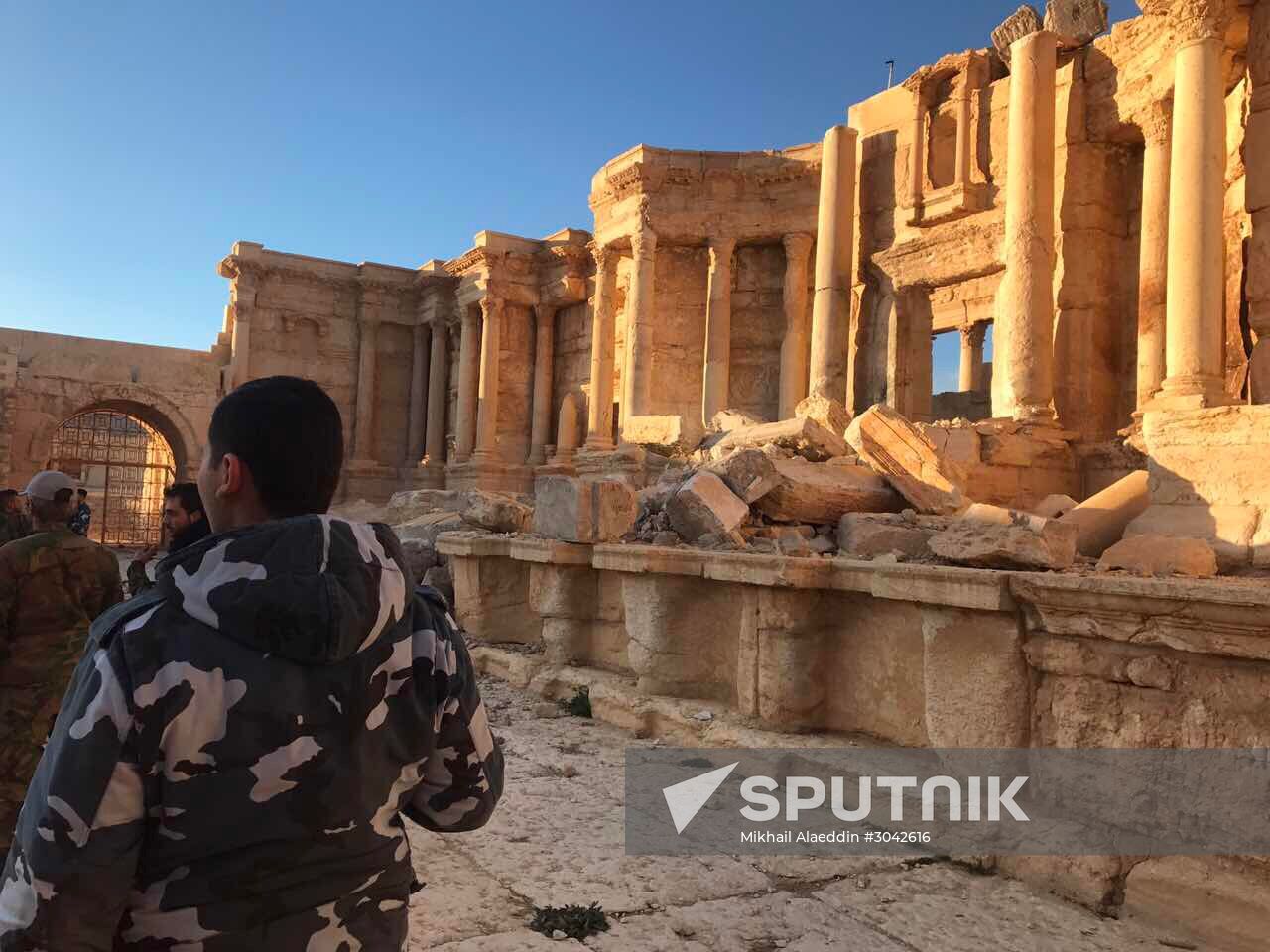 Palmyra recaptured by Syrian Arab Army backed by Russian Air Force