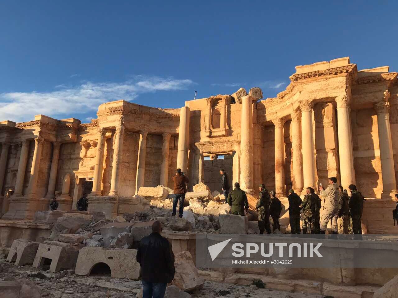 Palmyra recaptured by Syrian Arab Army backed by Russian Air Force