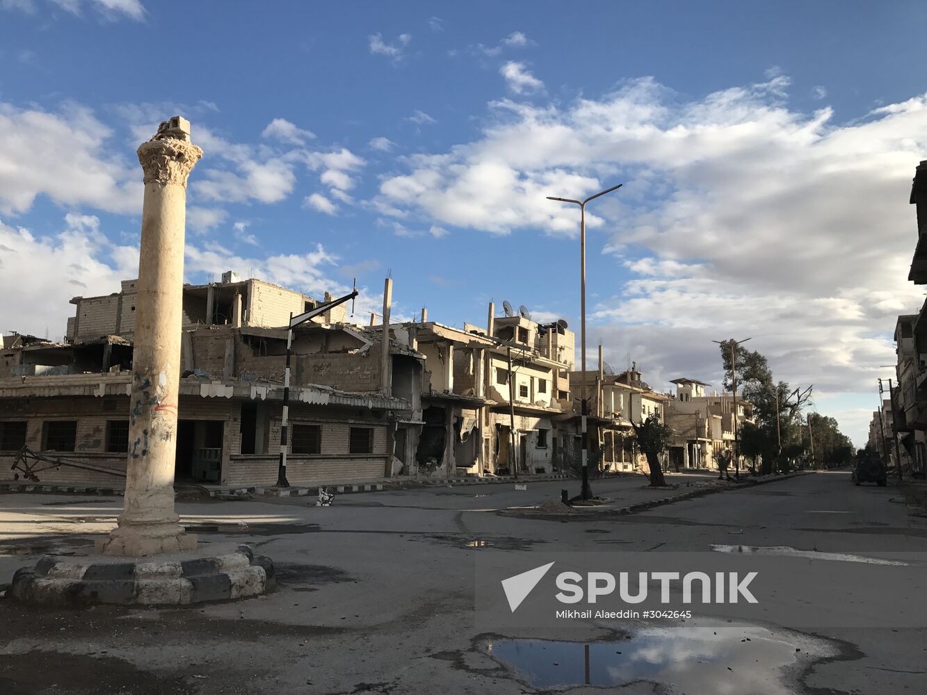 Palmyra recaptured by Syrian Arab Army backed by Russian Air Force