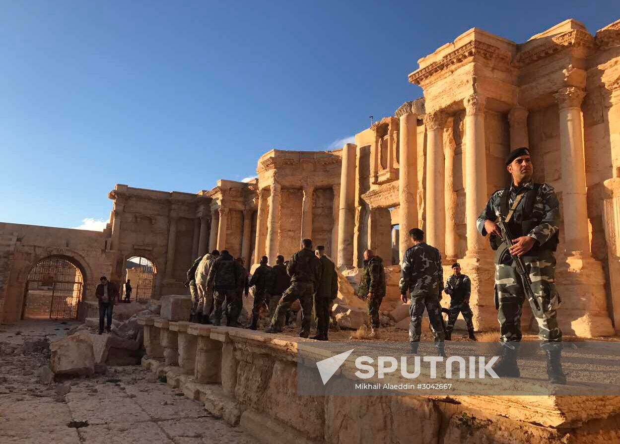 Palmyra recaptured by Syrian Arab Army backed by Russian Air Force