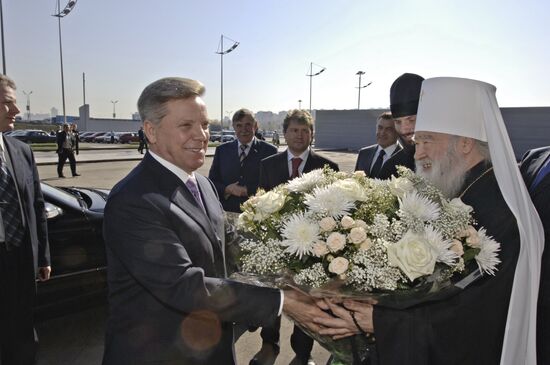 Meeting between Boris Gromov and Metropolitan Juvenaly of Krutitsy and Kolomna