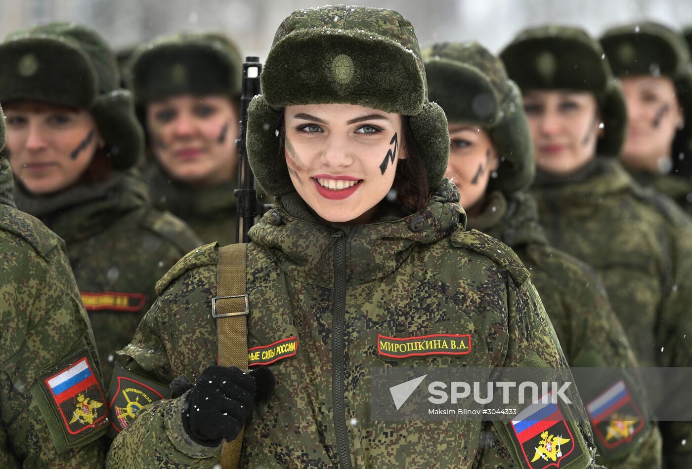 Makeup for Camouflage beauty contest