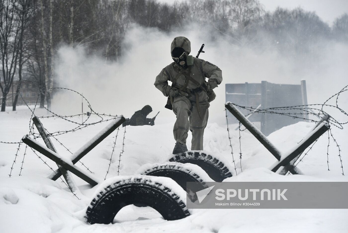 "Make-up under Camouflage" beauty contest