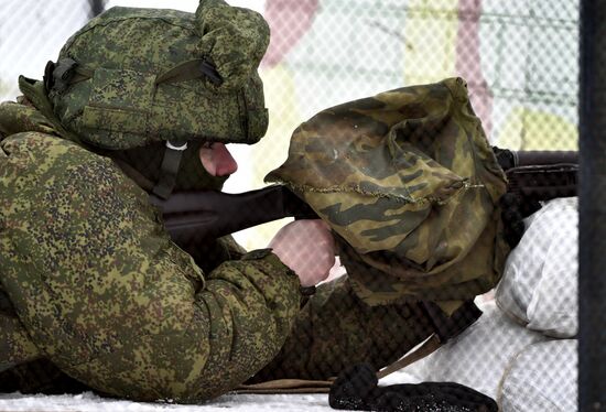 Makeup for Camouflage beauty contest