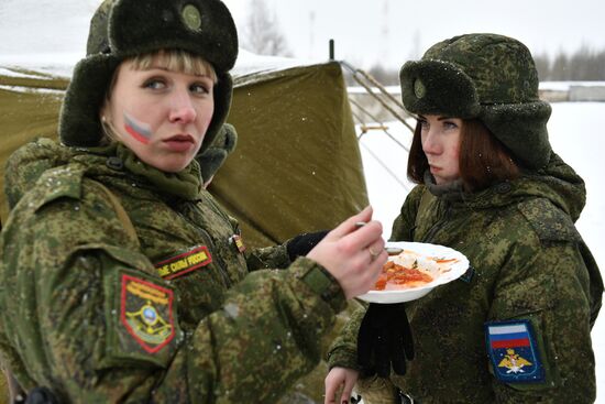 Makeup for Camouflage beauty contest