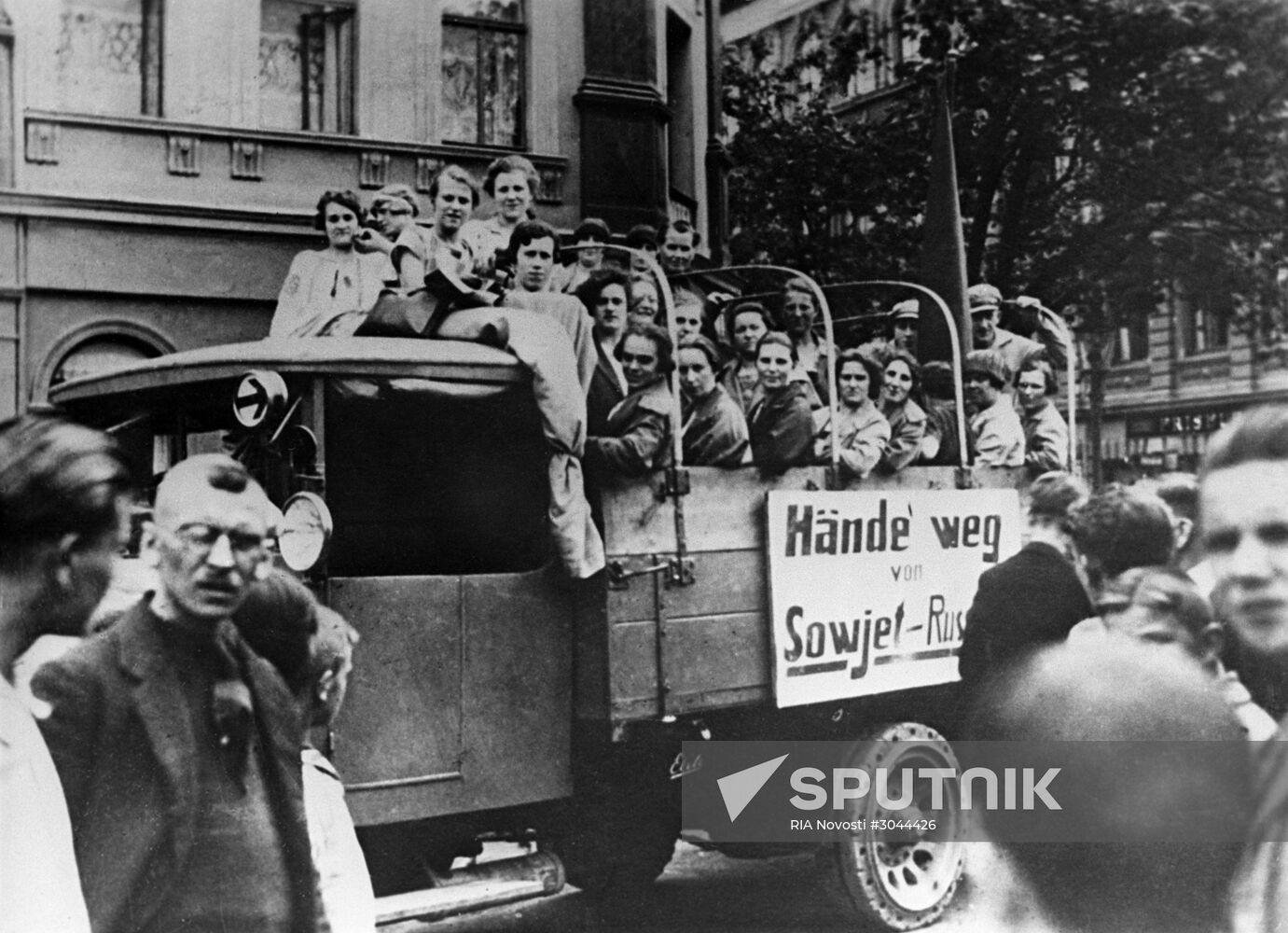Rally, demonstration