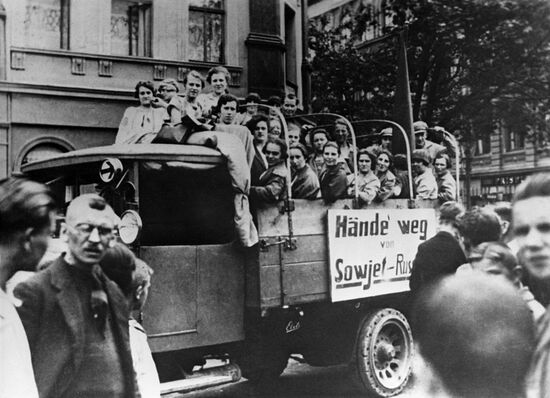 Rally, demonstration