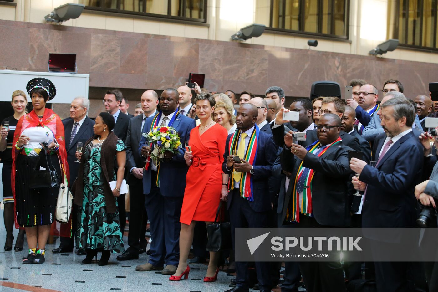 Opening of exhibiton dedicated to 25th anniversary of diplomatic relations between Russia and South Africa