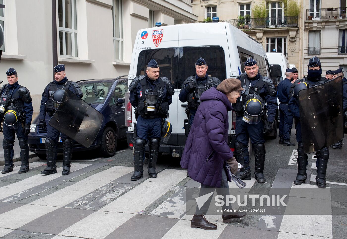 French presidential candidate Mélenchon attends medics' rally in Paris