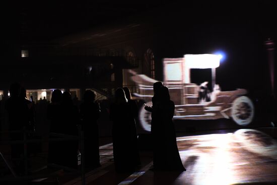 Multimedia project "Manege. 200 Years"