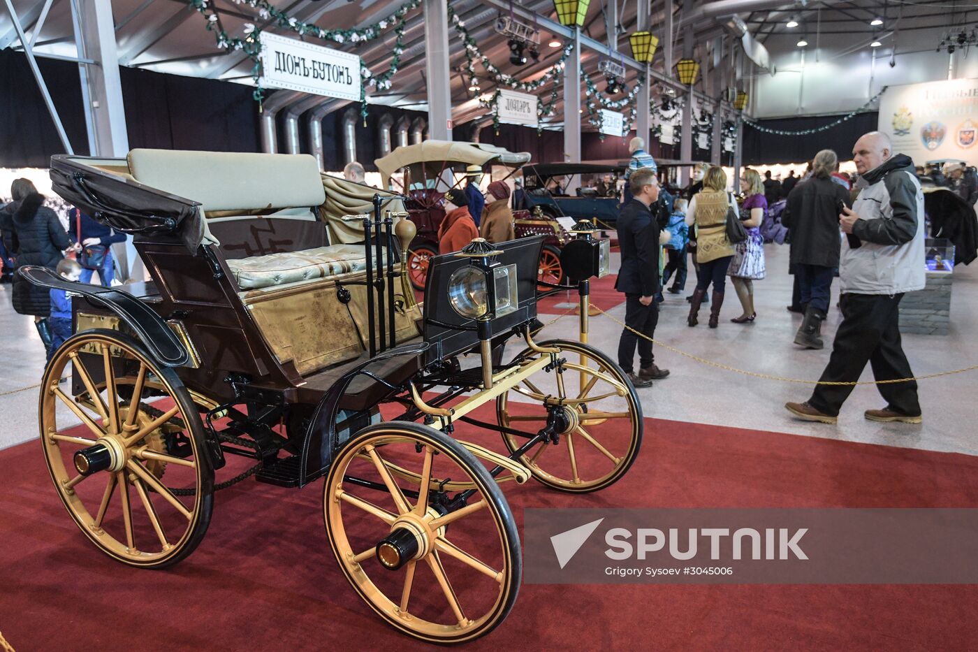 First Motors of Russia retro cars exhibition