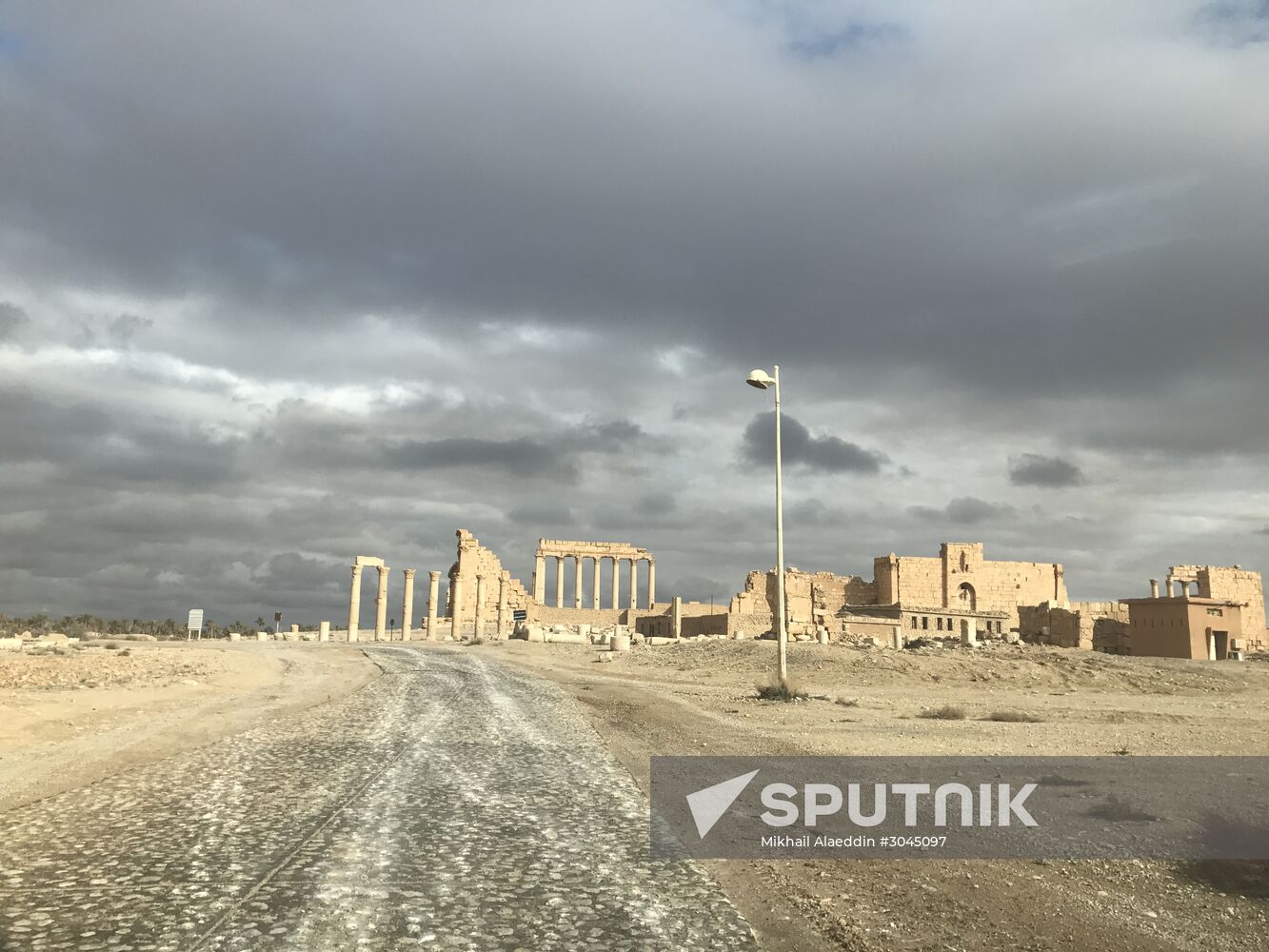Palmyra recaptured by Syrian Arab Army backed by Russian Air Force