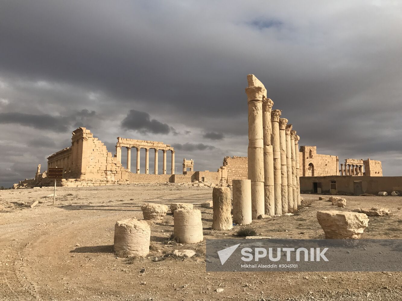 Palmyra recaptured by Syrian Arab Army backed by Russian Air Force