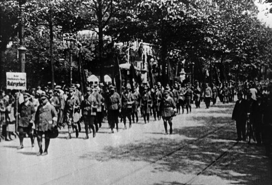 Rally, demonstration