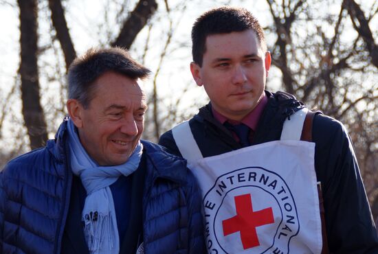 President of the International Committee of the Red Cross Peter Maurer visits Stanytsia Luhanska