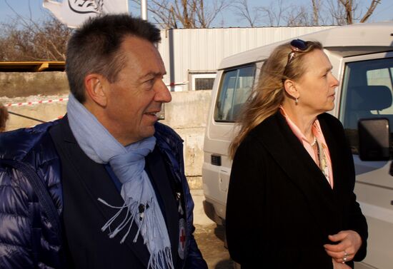 President of the International Committee of the Red Cross Peter Maurer visits Stanytsia Luhanska