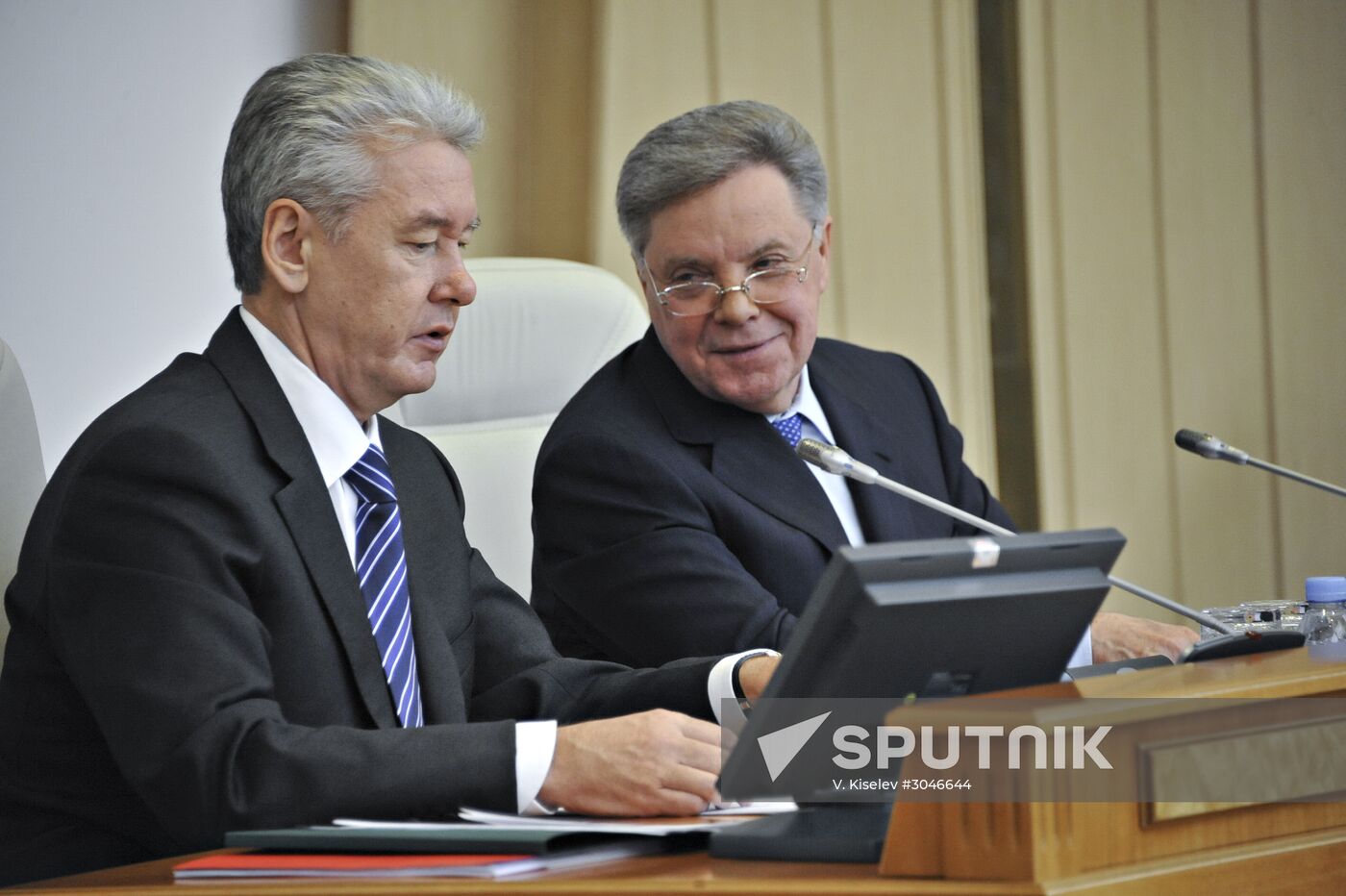 Sergei Sobyanin and Boris Gromov during meeting