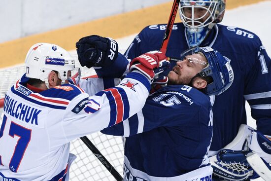 Kontinental Hockey League. Dynamo Moscow vs. SKA