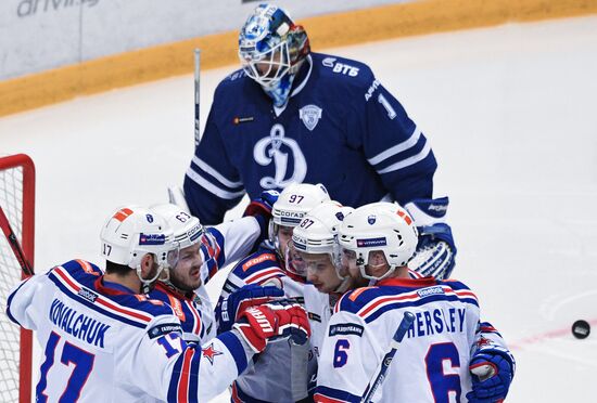 Kontinental Hockey League. Dynamo Moscow vs. SKA