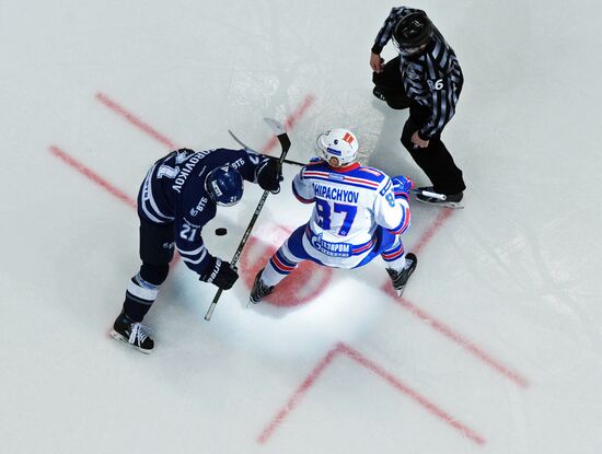 Kontinental Hockey League. Dynamo Moscow vs. SKA