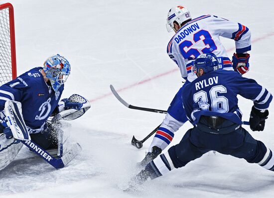 Kontinental Hockey League. Dynamo Moscow vs. SKA