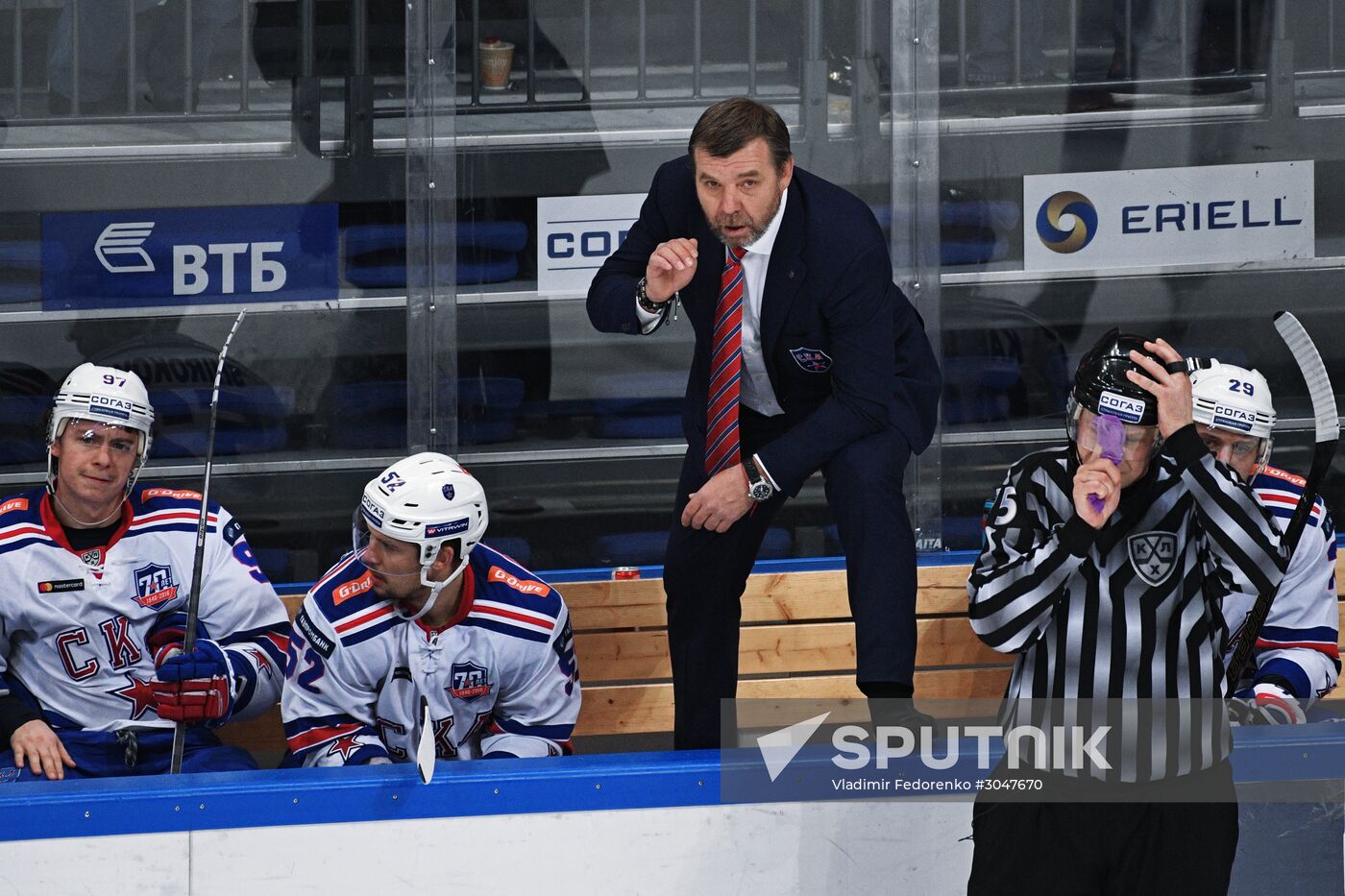 Kontinental Hockey League. Dynamo Moscow vs. SKA