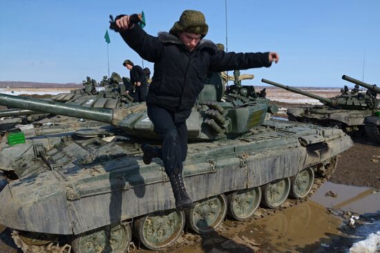 Regional stage of 2017 Tank Biathlon in Khabarovsk