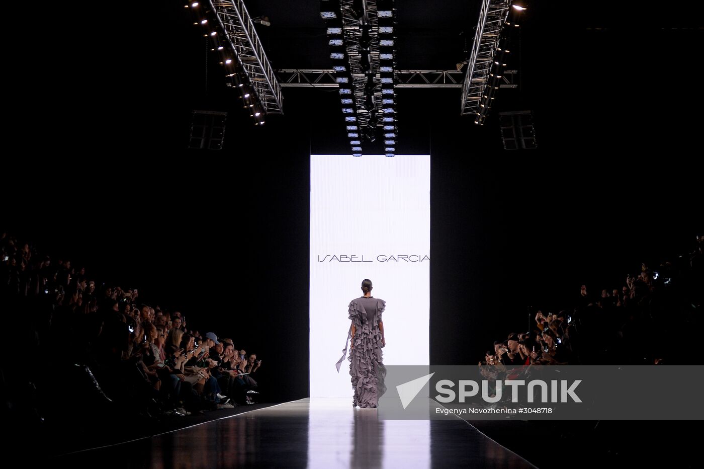 Mercedes-Benz Fashion Week Russia. Autumn-Winter 2017-2018. Day Two