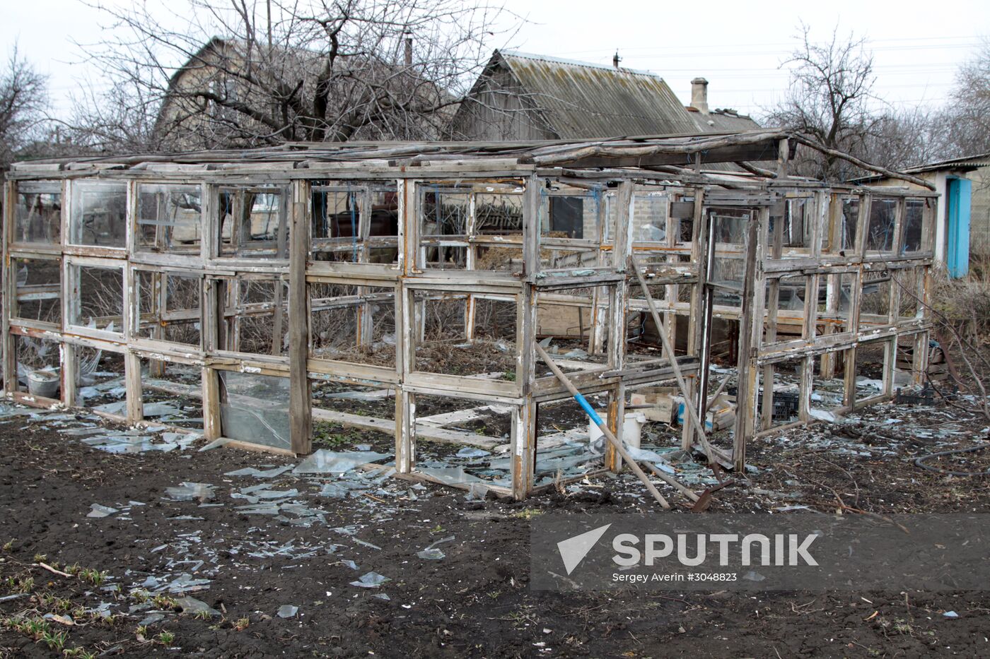 Aftermath of shelling in Luganskoye, Donetsk Region