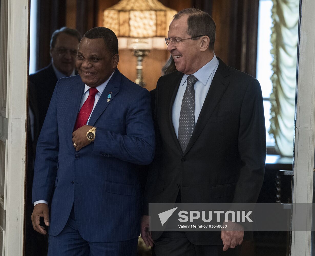 Sergei Lavrov meets with Congolese Foreign Minister Jean-Claude Gakosso