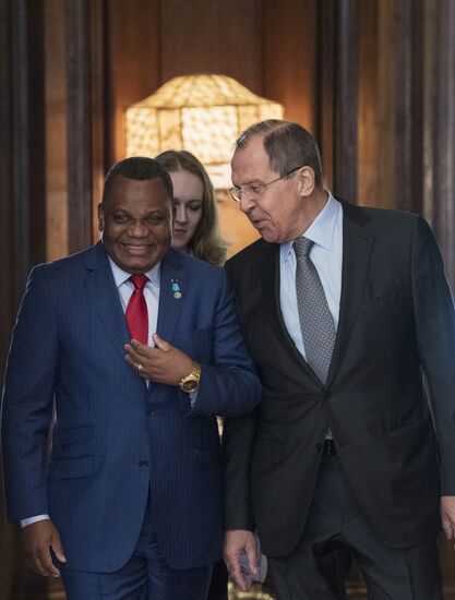 Sergei Lavrov meets with Congolese Foreign Minister Jean-Claude Gakosso