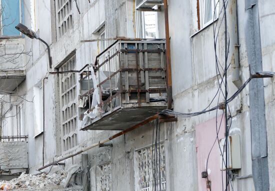 Aftermath of shelling in the town of Luganskoye in the Donetsk Region
