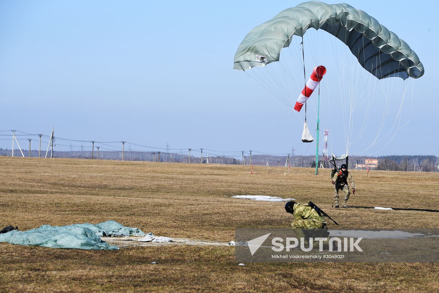 Vityaz special unit does parachute training