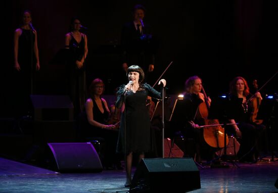 Mireille Mathieu's concert "Love Story"