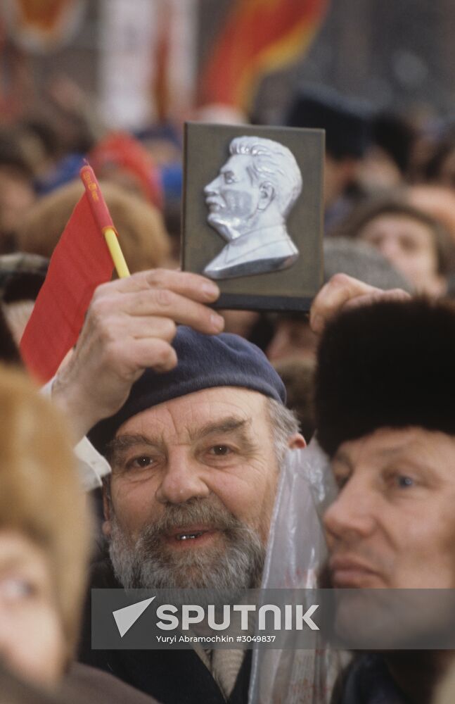 Rally to mark one year since the referendum on the future of the Soviet Union