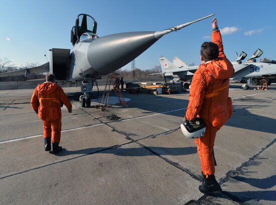 Joint flight drills in Russia's Primorye Territory